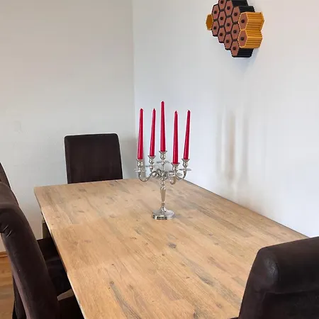 Grosse In Mit Balkon * Augsburg